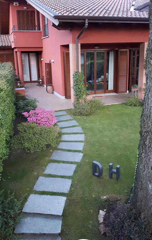 B&B Douglas House Varese Exterior photo